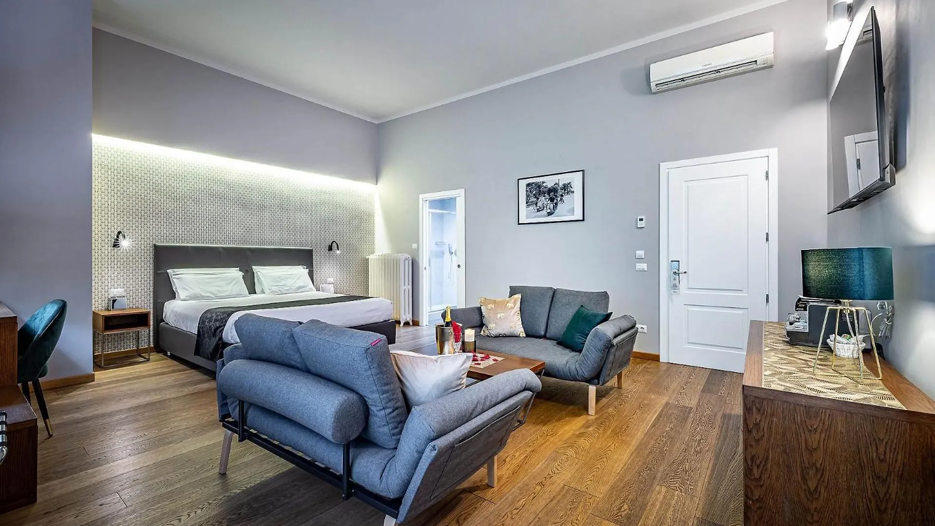 Antico Centro Suite Florence 3*,  Italy